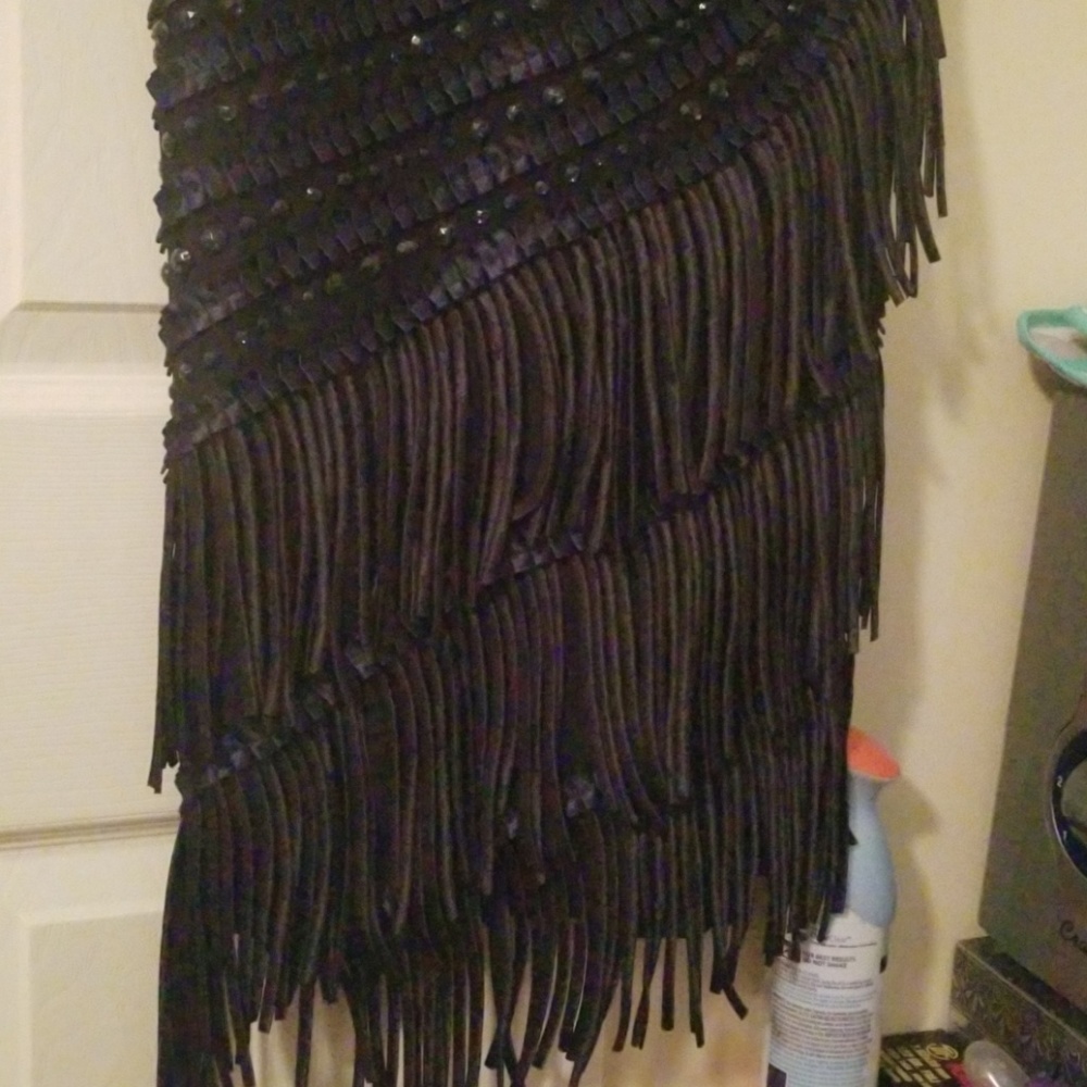 Formal Dress - Picture 3 of 4